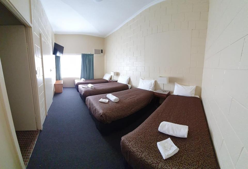 East West Motel セドゥナ エクステリア 写真