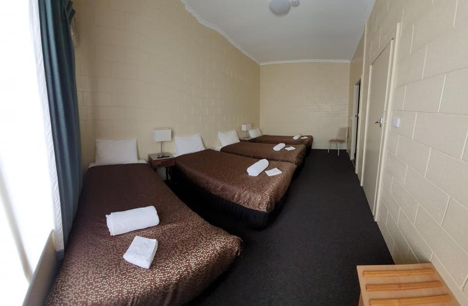 East West Motel セドゥナ エクステリア 写真
