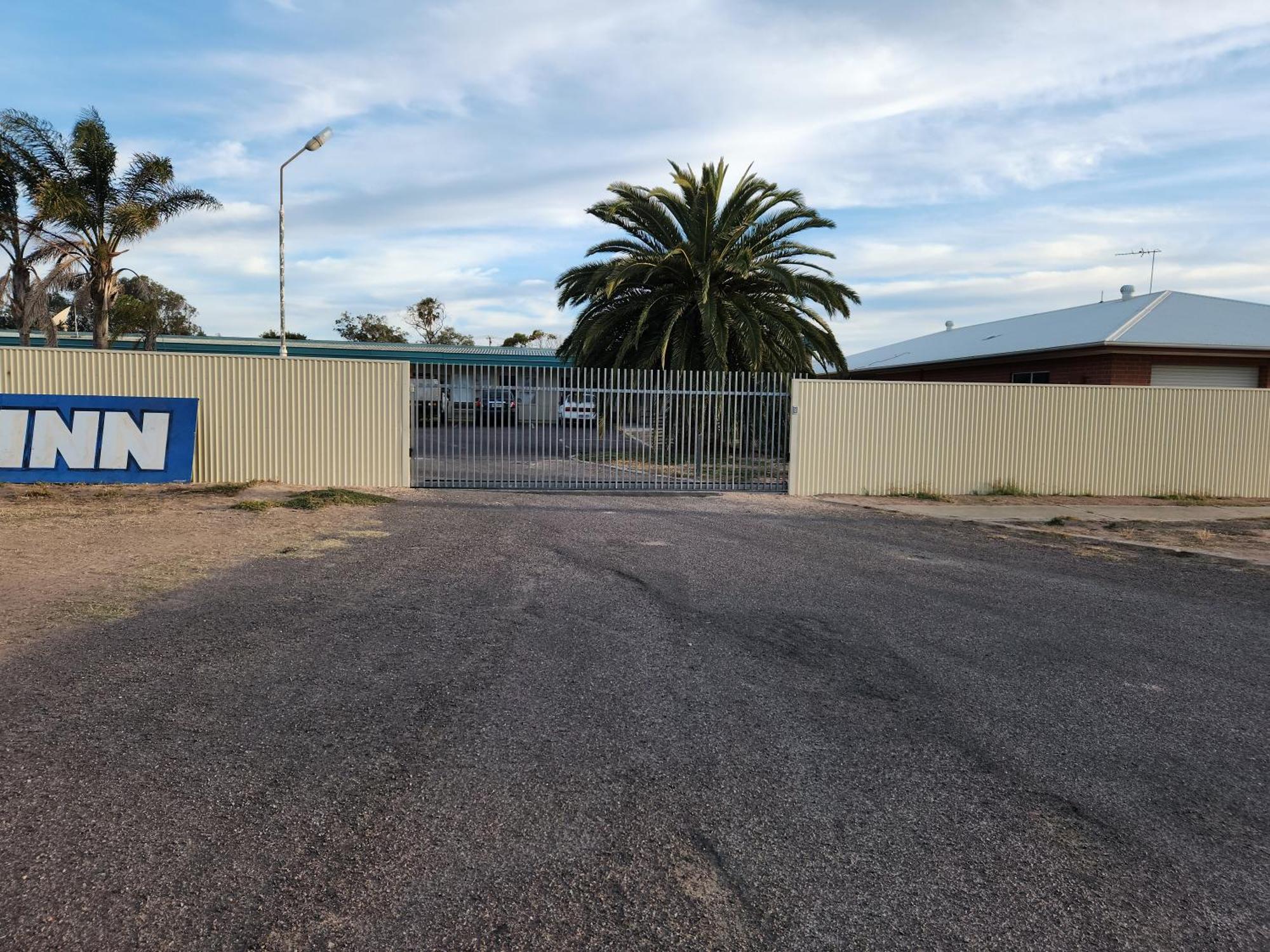 East West Motel セドゥナ エクステリア 写真