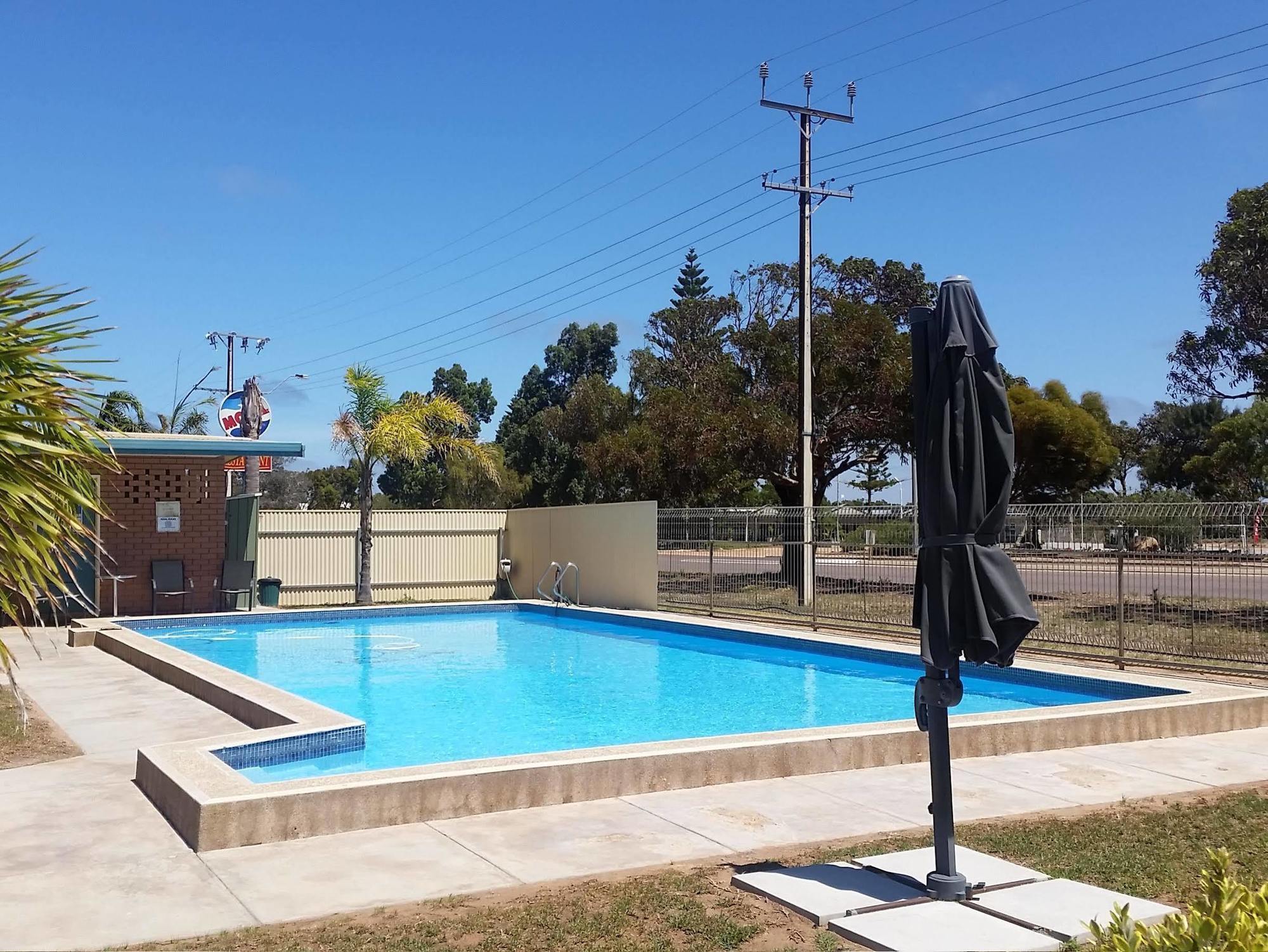 East West Motel セドゥナ エクステリア 写真